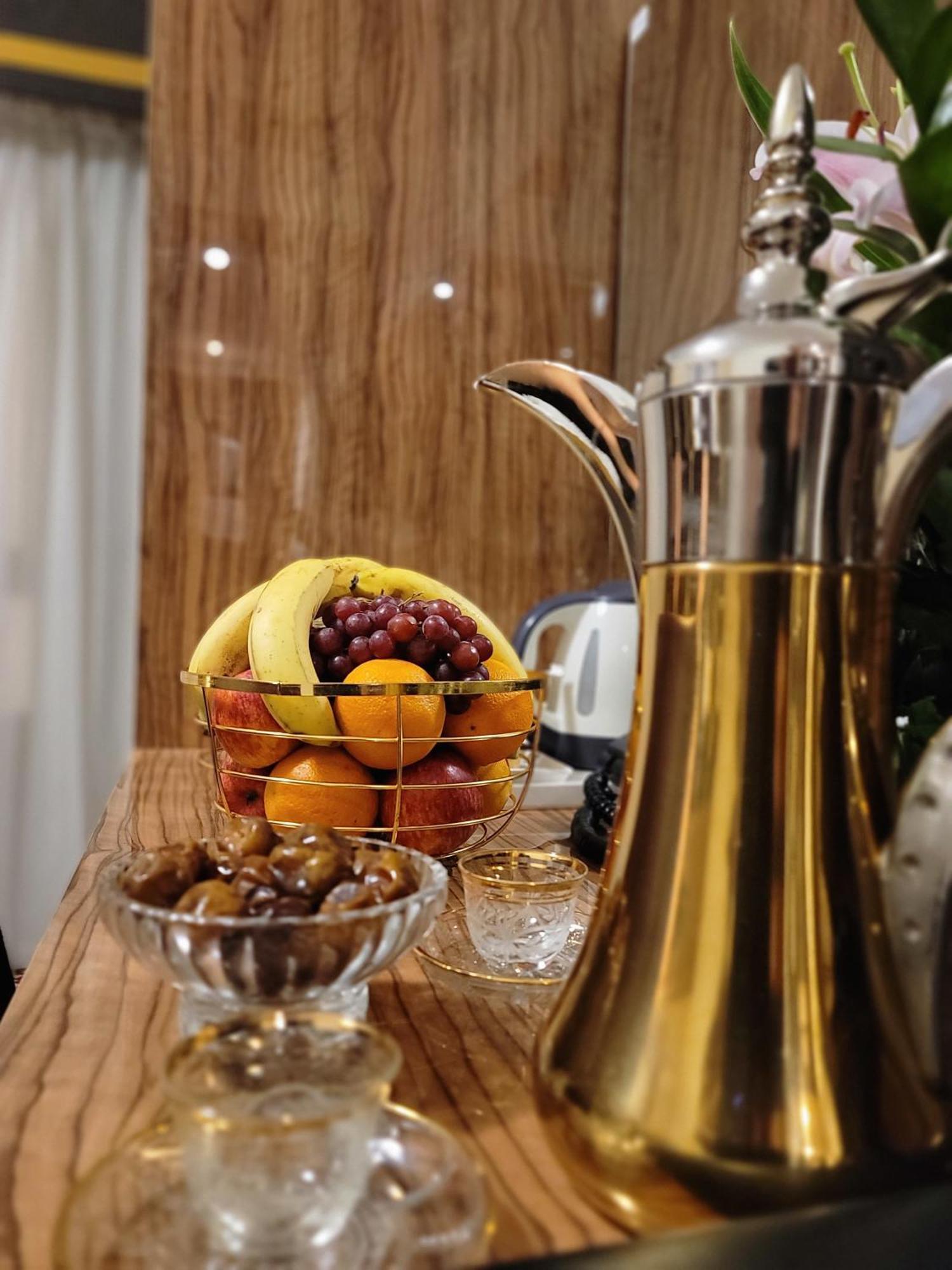 Golden Tulip Al Shakreen Médine Extérieur photo