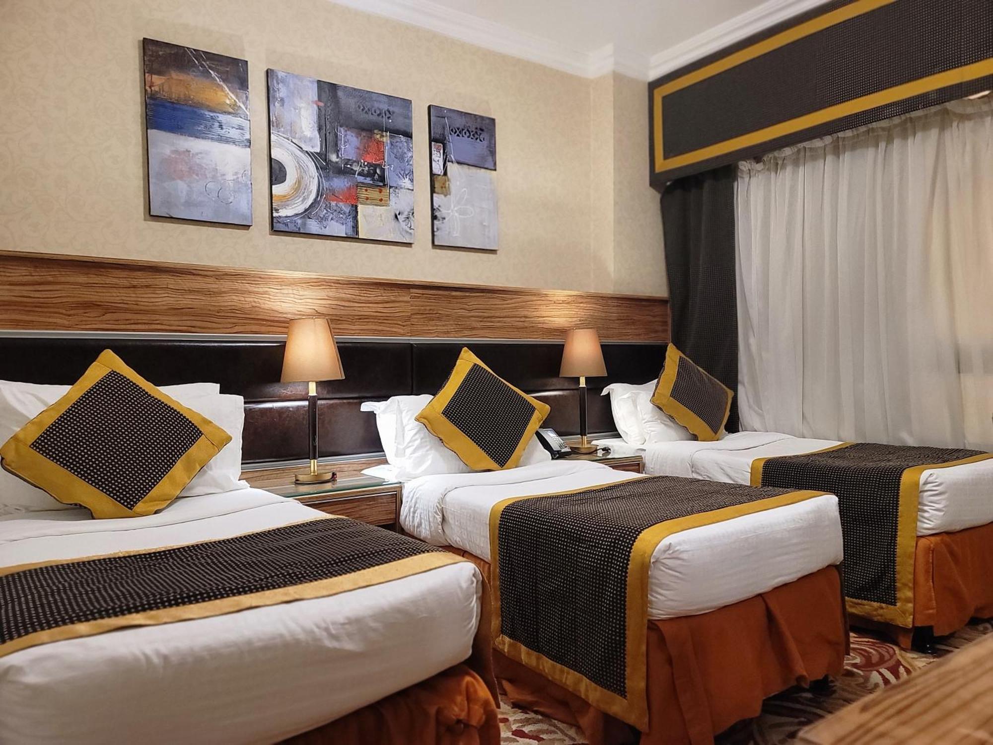 Golden Tulip Al Shakreen Médine Extérieur photo