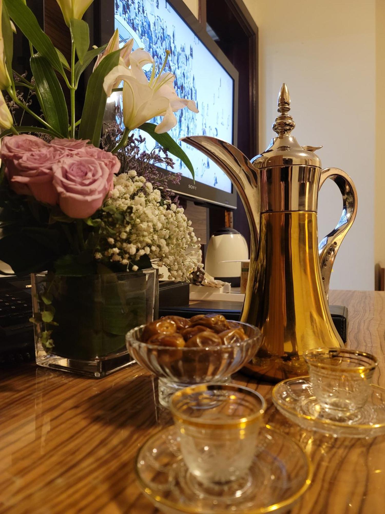 Golden Tulip Al Shakreen Médine Extérieur photo